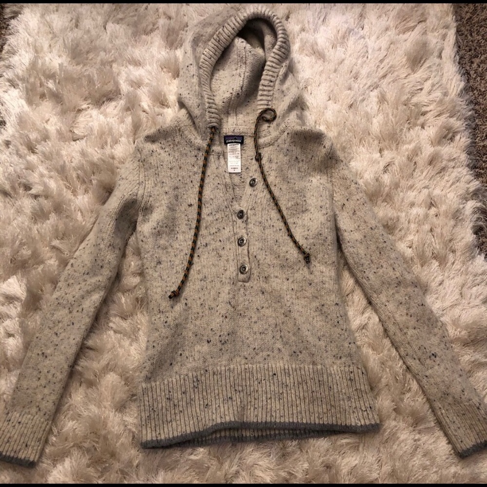 Patagonia wool sweater